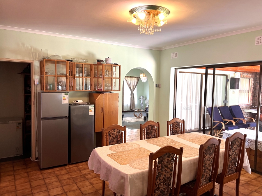 To Let 1 Bedroom Property for Rent in Table View Western Cape